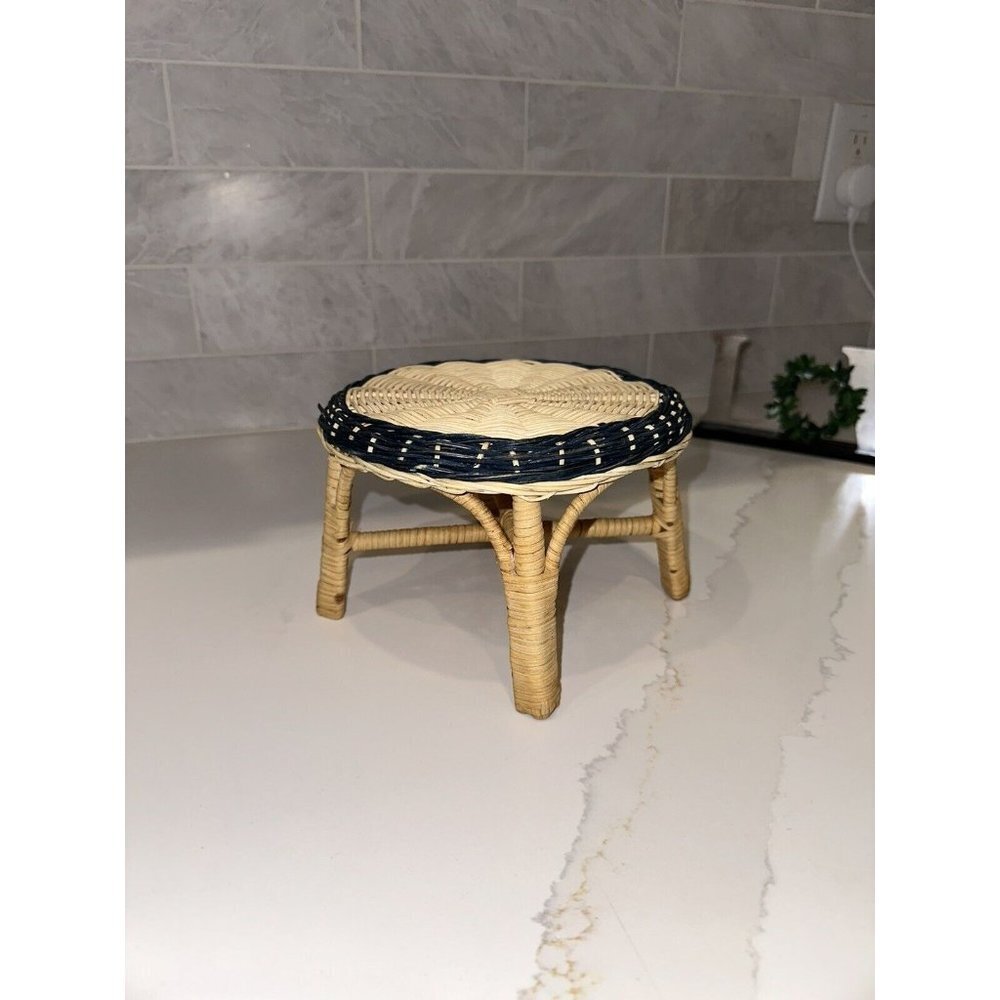 Nabco Muffy Vanderbear‎ Mommy & Me Wicker Table Blue/Beige New